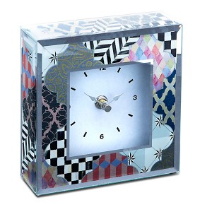 ساعة بتصميم فينيسيا